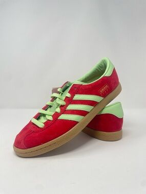 Adidas Stadt Scarlet Glow Green men’s 10.5 new with tag
